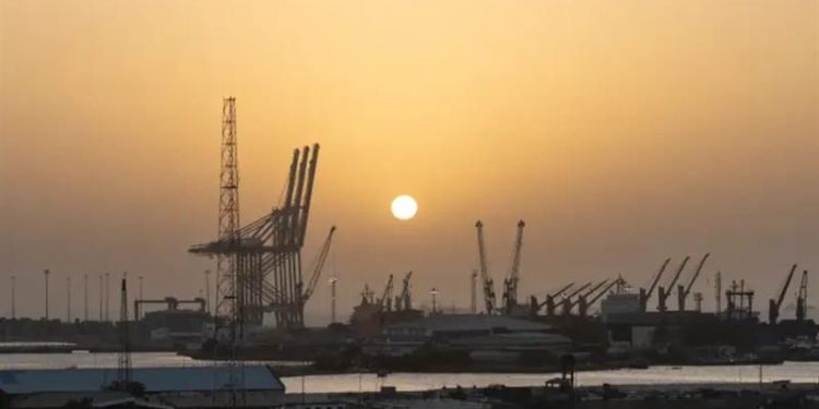 اليمن: قراصنة صوماليون يستولون على سفينة في خليج عدن