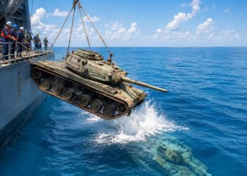لماذا تم إغراق 100 دبابة قتالية بقاع البحر؟